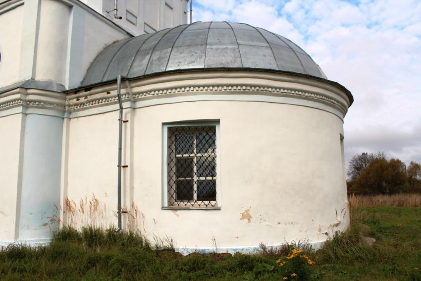 Церковь Иоанна Богослова, Афанасьево (Александровский район, Владимирская область). архитектурные детали, Апсида, вид с юга