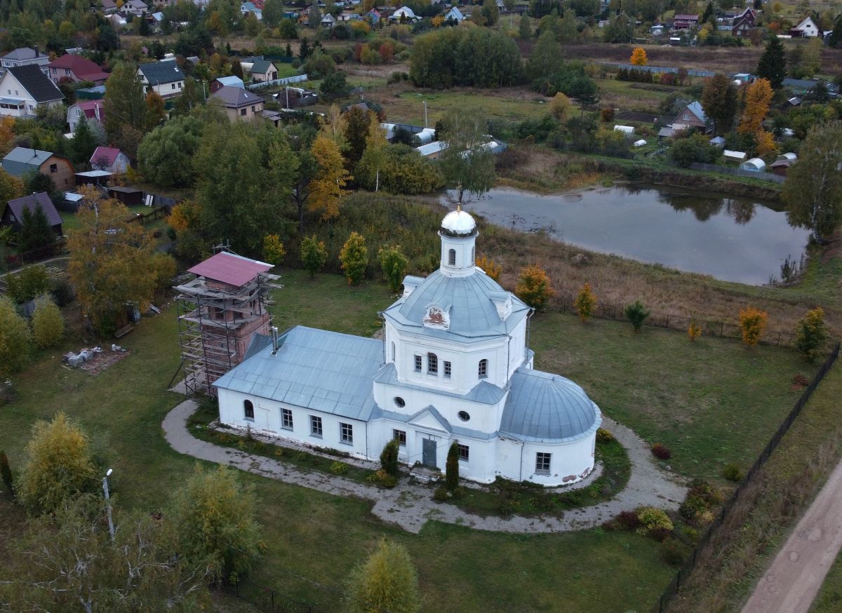 Афанасьево. Церковь Иоанна Богослова. общий вид в ландшафте