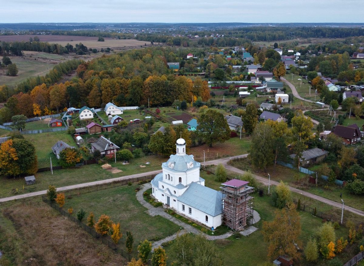 Церковь Иоанна Богослова, Афанасьево (Александровский район, Владимирская область). общий вид в ландшафте