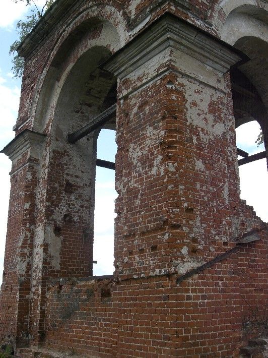 Церковь Димитрия Солунского (Смоленской иконы Божией Матери), Чернеево (Дмитровский городской округ, Московская область). архитектурные детали, Дмитровская (Смоленская) церковь в селе Чернеево