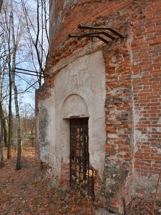 Осоргино. Церковь Покрова Пресвятой Богородицы. архитектурные детали, Остатки северного портика