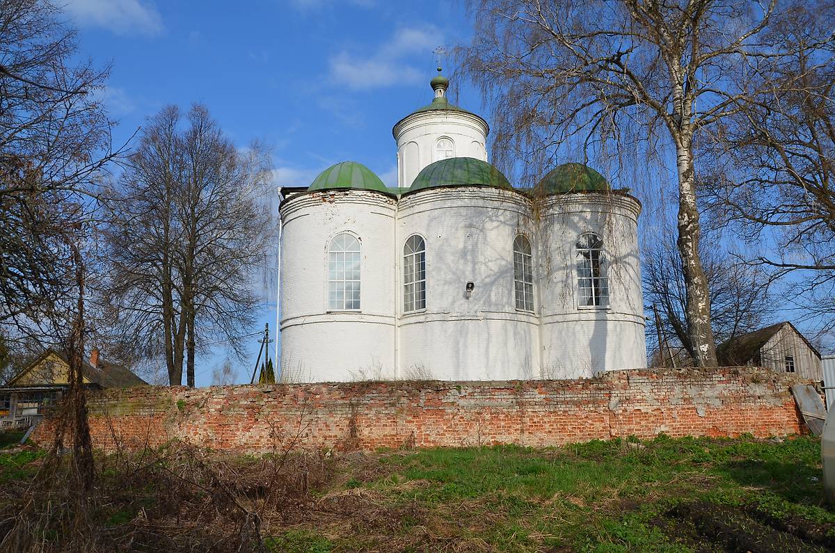 фасады. Церковь Троицы Живоначальной, Голубея (Дубровский район, Брянская область)