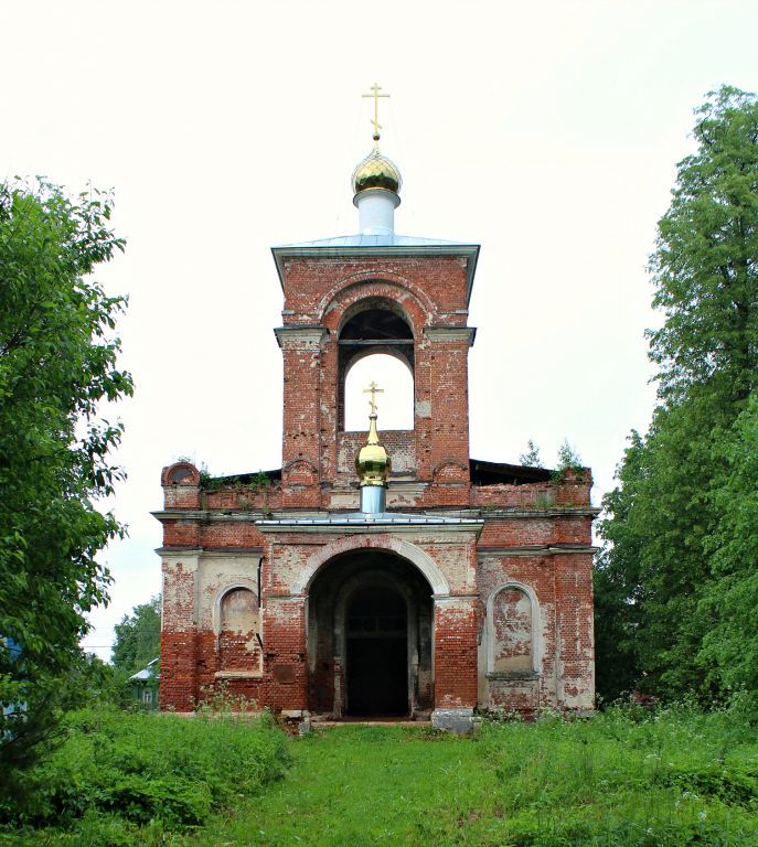 Церковь Димитрия Солунского (Смоленской иконы Божией Матери), Чернеево (Дмитровский городской округ, Московская область). фасады