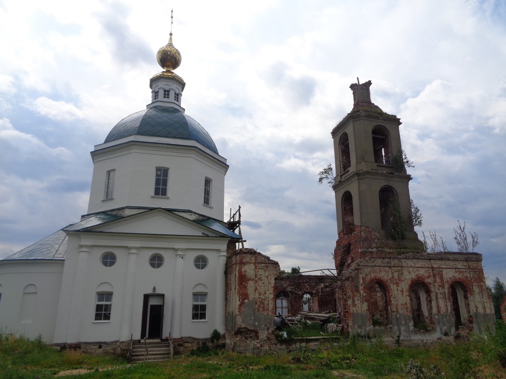 Церковь Троицы Живоначальной, Ольявидово (Дмитровский городской округ, Московская область). дополнительная информация, восстановлен основной объем храма