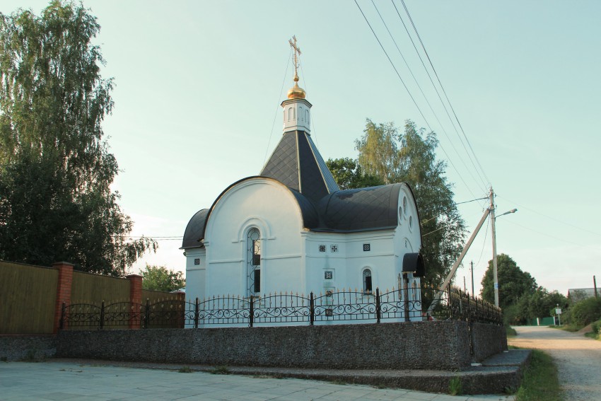 Часовня перенесения мощей Лазаря Четверодневного, Шелепино (Дмитровский городской округ, Московская область). общий вид в ландшафте