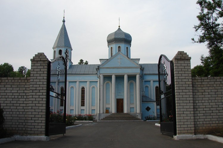Церковь Спаса Преображения, Черноморск (Одесский район, Украина, Одесская область). общий вид в ландшафте