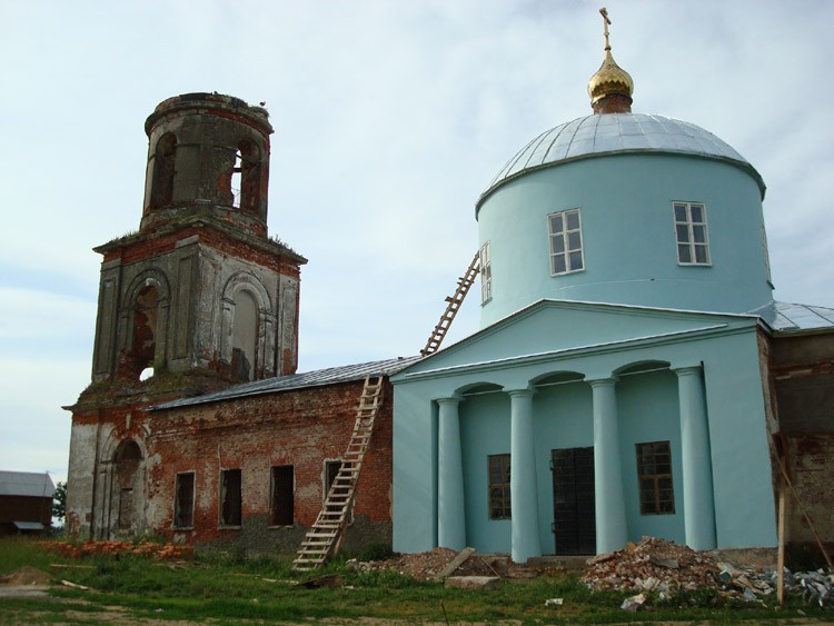 Церковь Боголюбской иконы Божией Матери, Юрьевское (Малоярославецкий район, Калужская область). фасады