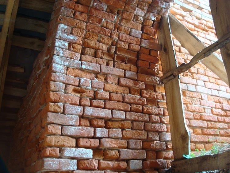 Церковь Боголюбской иконы Божией Матери, Юрьевское (Малоярославецкий район, Калужская область). архитектурные детали