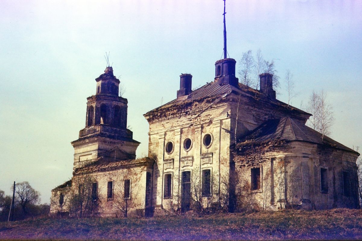 Церковь Георгия Победоносца, Отяково (Боровский район, Калужская область). фасады