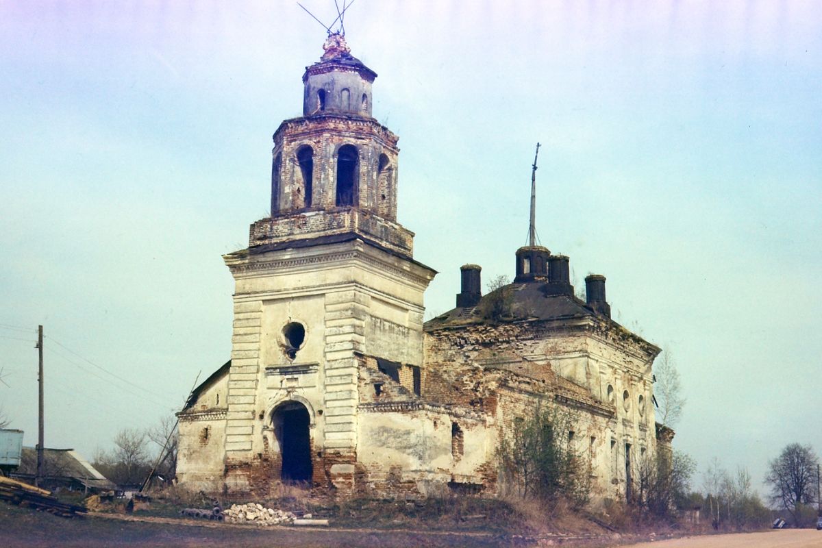 Церковь Георгия Победоносца, Отяково (Боровский район, Калужская область). фасады