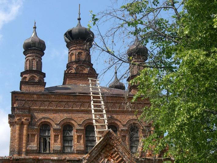 Церковь Покрова Пресвятой Богородицы, Кикино (Дмитровский городской округ, Московская область). архитектурные детали, Покровская церковь в Кикино
