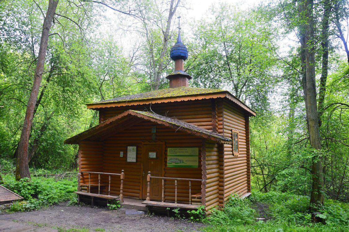Часовня Тихвинской иконы Божией Матери, Ильинское (Дмитровский городской округ, Московская область). художественные фотографии