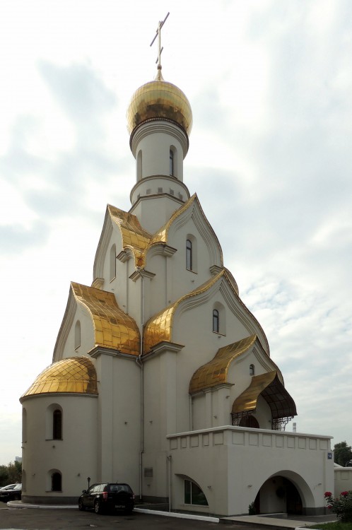 Южнопортовый. Церковь Александра Невского в Кожухове. фасады