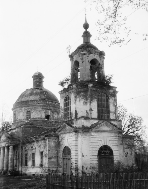 Церковь Покрова Пресвятой Богородицы, Покровское (Кимрский район и г. Кимры, Тверская область). фасады