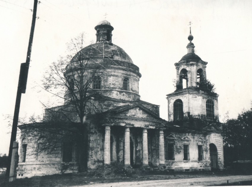 Церковь Покрова Пресвятой Богородицы, Покровское (Кимрский район и г. Кимры, Тверская область). фасады