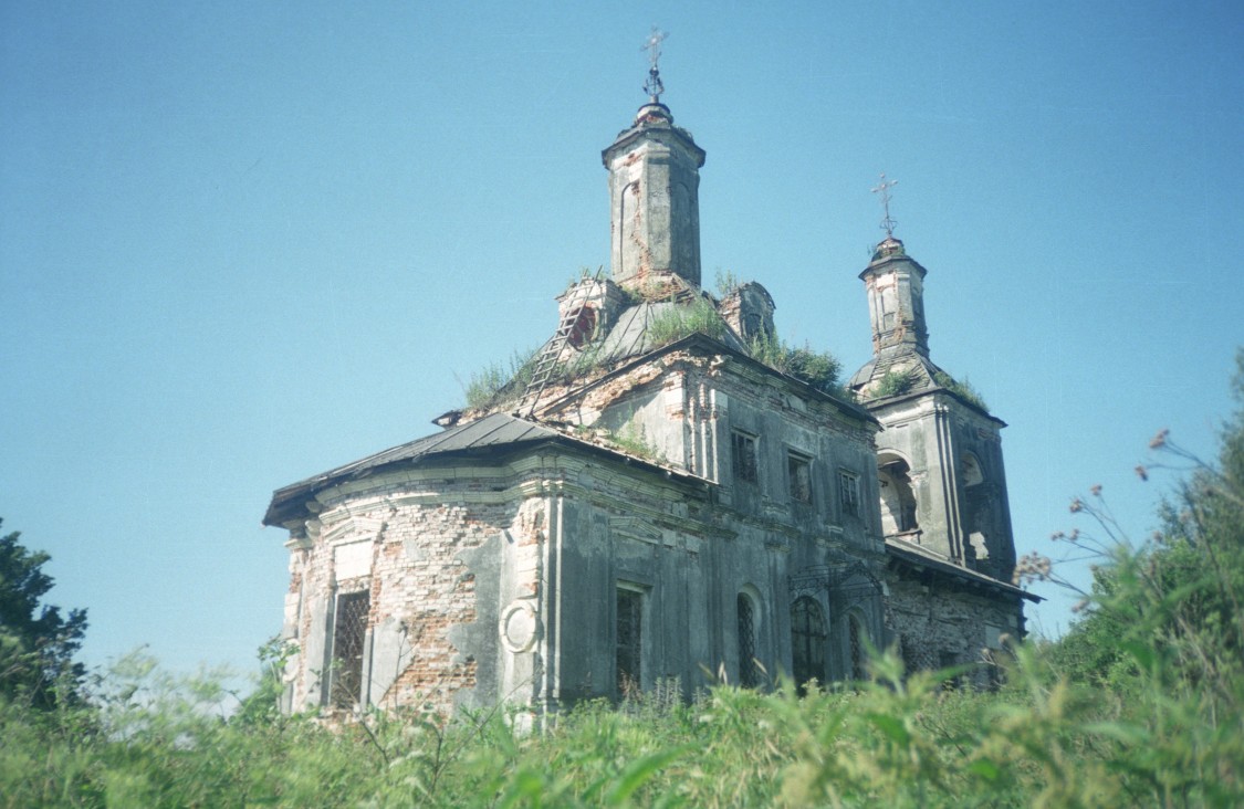 Церковь Благовещения Пресвятой Богородицы (Сергия Радонежского), Серединское (Боровский район, Калужская область). фасады