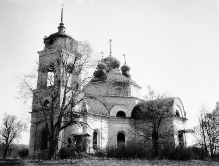 Боболи. Церковь Николая Чудотворца. фасады