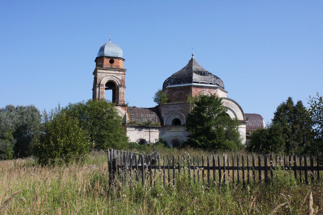 Церковь Николая Чудотворца, Боболи (Малоярославецкий район, Калужская область). фасады