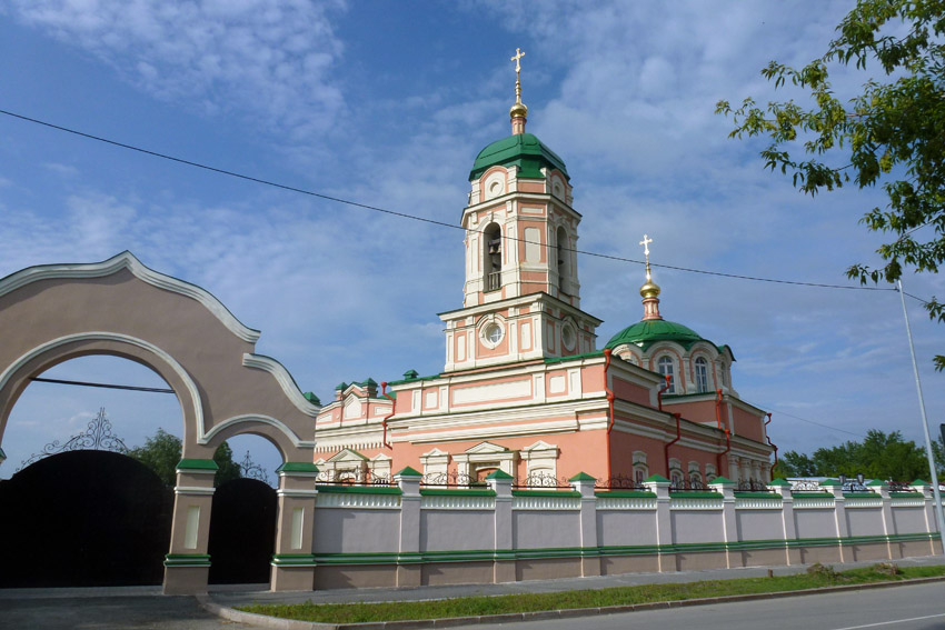 Тюмень. Богородично-Рождественский Ильинский женский монастырь. фасады