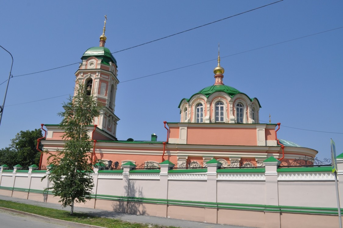Тюмень. Богородично-Рождественский Ильинский женский монастырь. фасады
