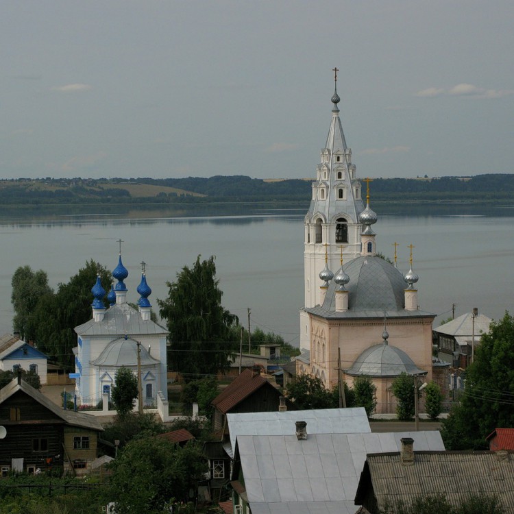 Храмовый комплекс Рыбной слободы, Галич (Галичский район, Костромская область). общий вид в ландшафте