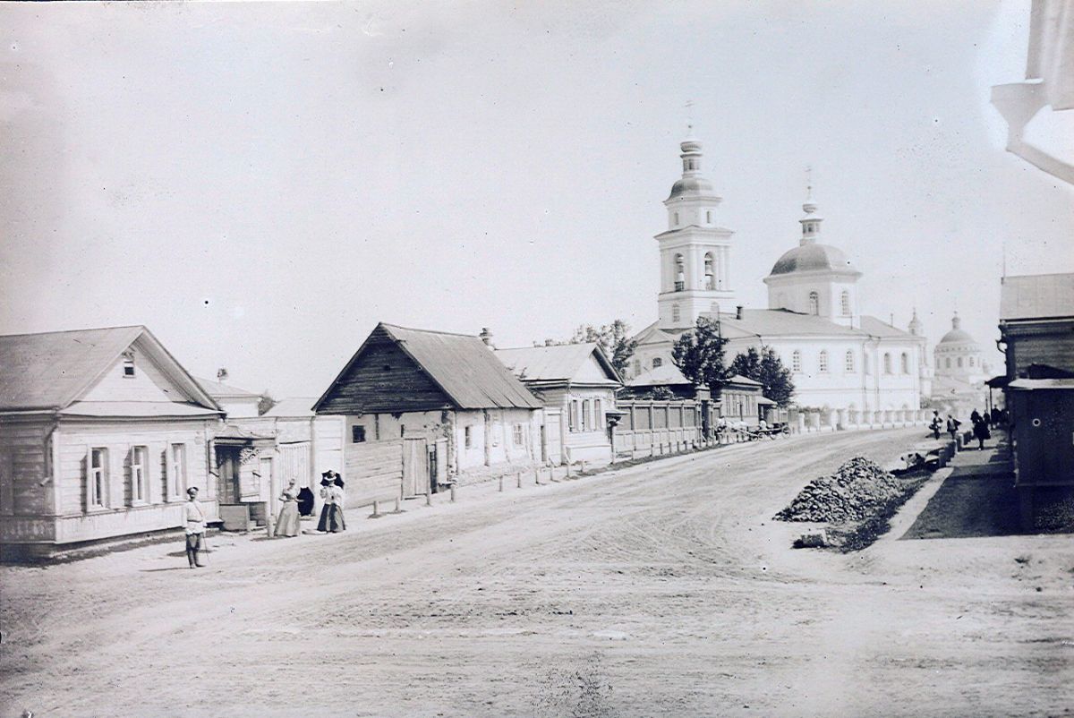 Орёл. Церковь Троицы Живоначальной и Василия Великого. архивная фотография, Фото с видом Троице-Васильевского храма. Приблизительная датировка: кон. ХIХ - нач. ХХ вв. (1899-1905 г.)