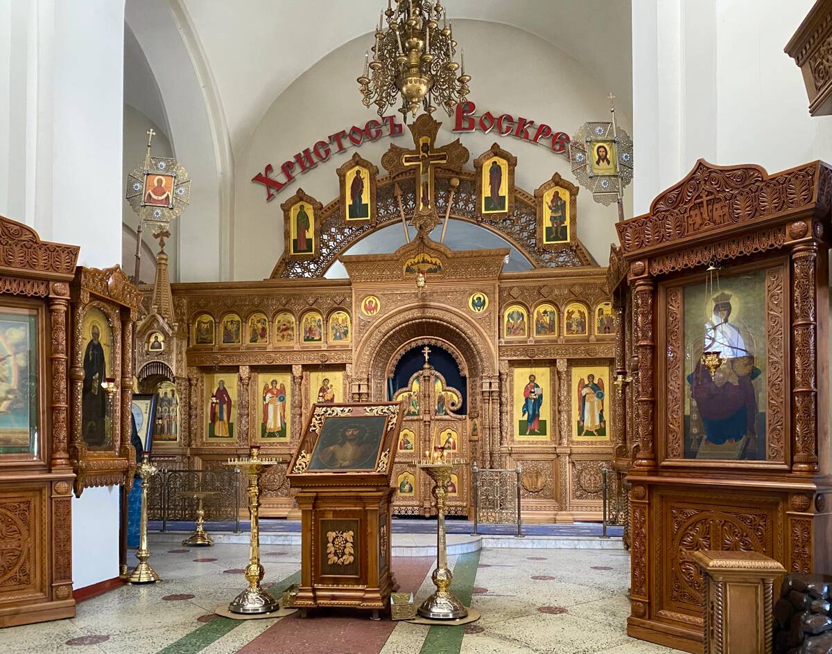 Церковь Иверской иконы Божией Матери, Орёл (Орёл, город, Орловская область). интерьер и убранство, Иконостас