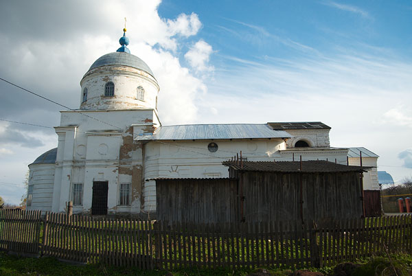 Церковь Введения во храм Пресвятой Богородицы, Чекалин (Суворовский район, Тульская область). фасады