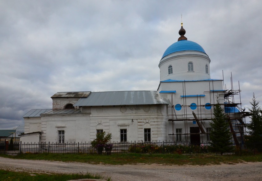 Чекалин. Церковь Введения во храм Пресвятой Богородицы. документальные фотографии