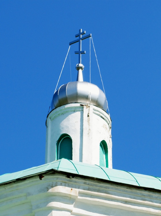 Церковь Иоанна Богослова, Платоново (Орловский район, Орловская область). архитектурные детали, Глава с луковкой над храмом