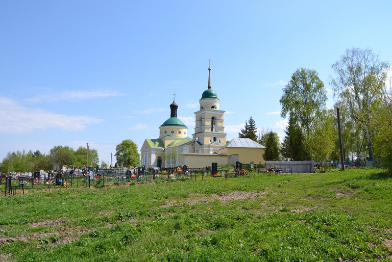 Солнцево. Церковь Никиты мученика. общий вид в ландшафте