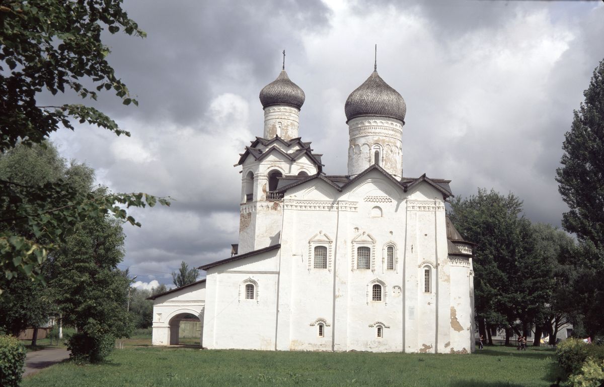 фасады. Спасо-Преображенский монастырь. Собор Преображения Господня, Старая Русса (Старорусский район, Новгородская область)