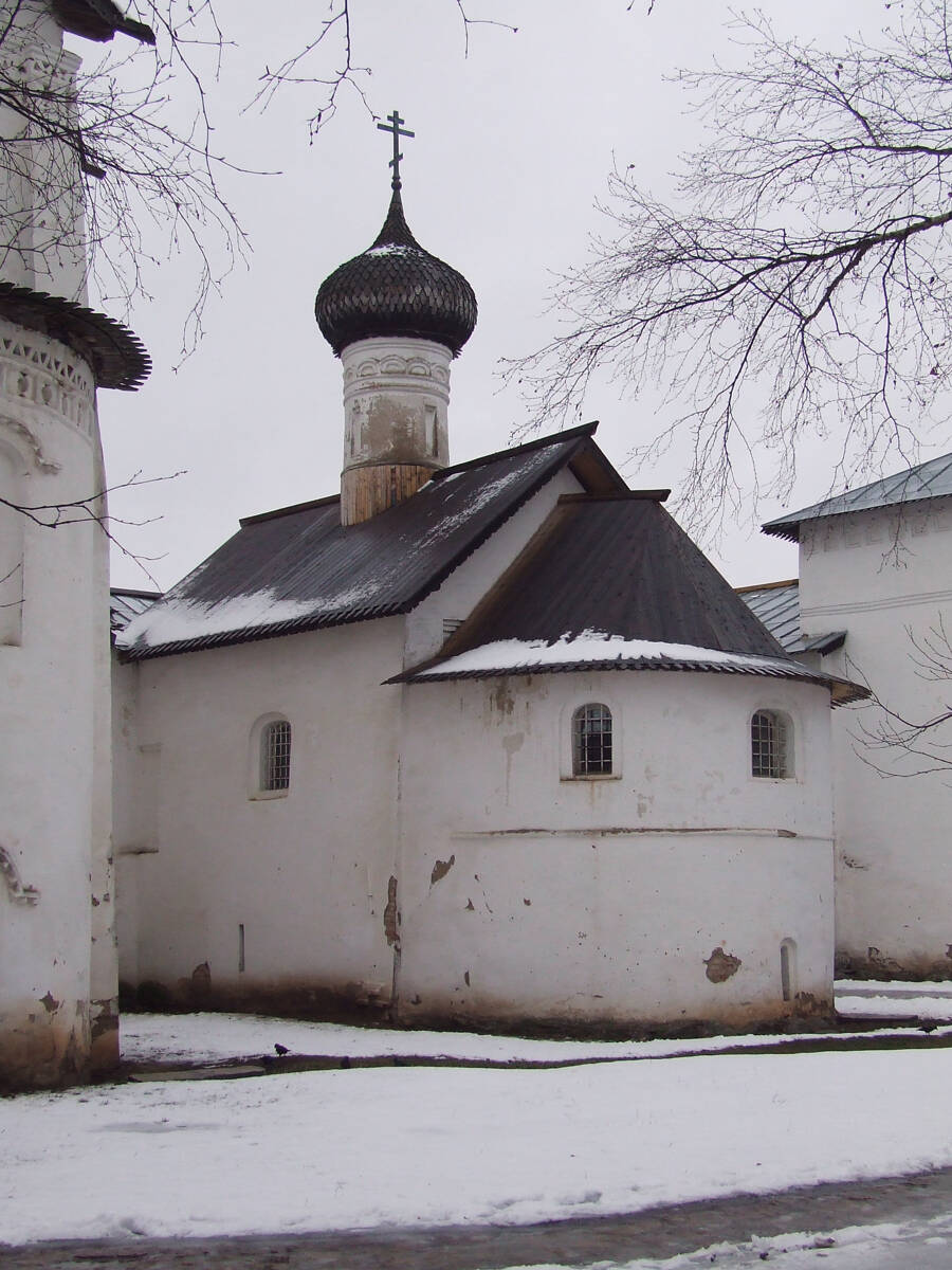 Спасо-Преображенский монастырь. Церковь Рождества Христова, Старая Русса (Старорусский район, Новгородская область). фасады