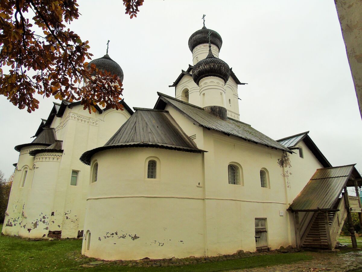 Спасо-Преображенский монастырь. Церковь Рождества Христова, Старая Русса (Старорусский район, Новгородская область). фасады