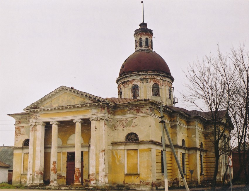 Дединово. Церковь Воскресения Христова. фасады