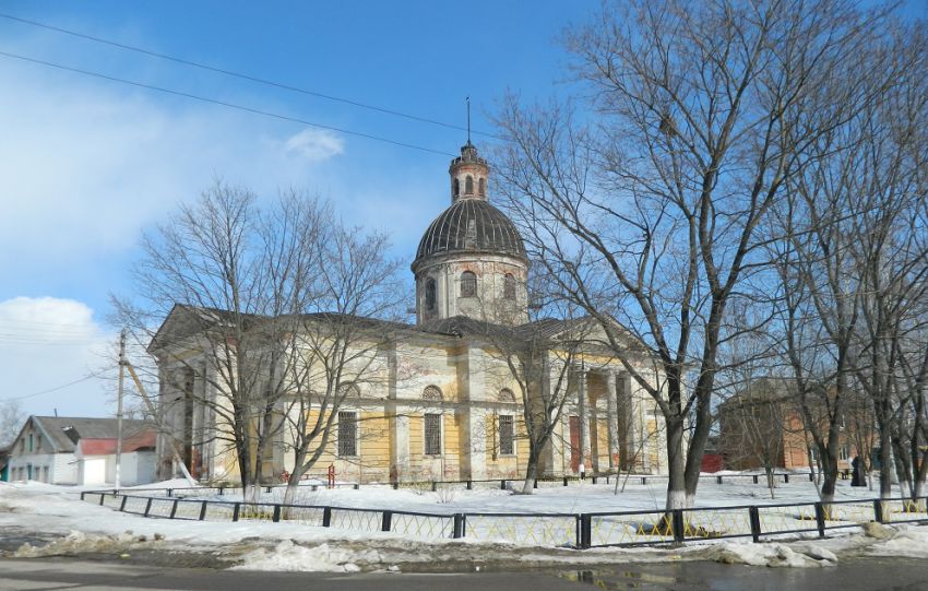 Церковь Воскресения Христова, Дединово (Луховицкий городской округ, Московская область). фасады, Воскресенская церковь