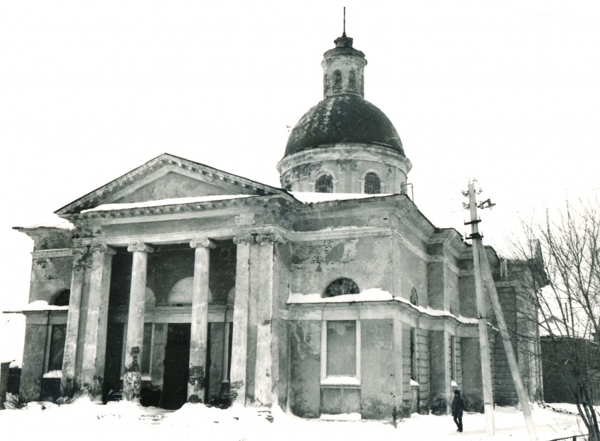 Церковь Воскресения Христова, Дединово (Луховицкий городской округ, Московская область). фасады