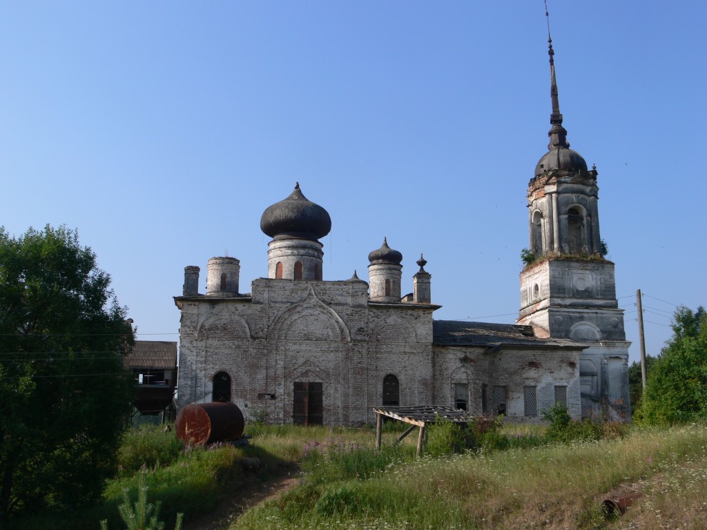 Церковь Троицы Живоначальной, Ивановская (Усть-Кубинский район, Вологодская область). фасады