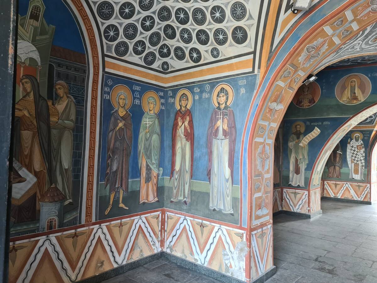 Троицкий Стефано-Махрищский женский монастырь. Церковь Сергия Радонежского, Махра (Александровский район, Владимирская область). интерьер и убранство, Роспись в воротах под Сергиевской церковью