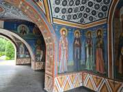 Троицкий Стефано-Махрищский женский монастырь. Церковь Сергия Радонежского, Роспись в воротах под Сергиевской церковью<br>, Махра, Александровский район, Владимирская область