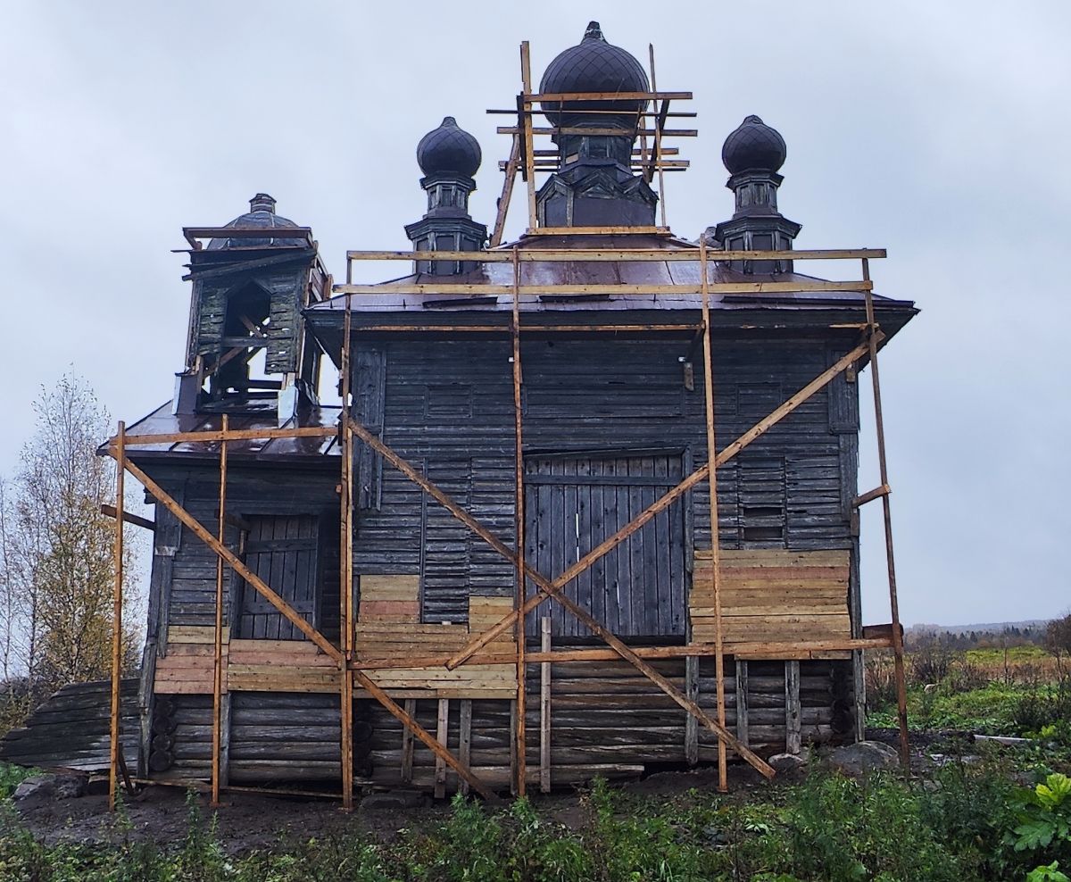 Часовня Иоанна Богослова, Горшково (Усть-Кубинский район, Вологодская область). документальные фотографии