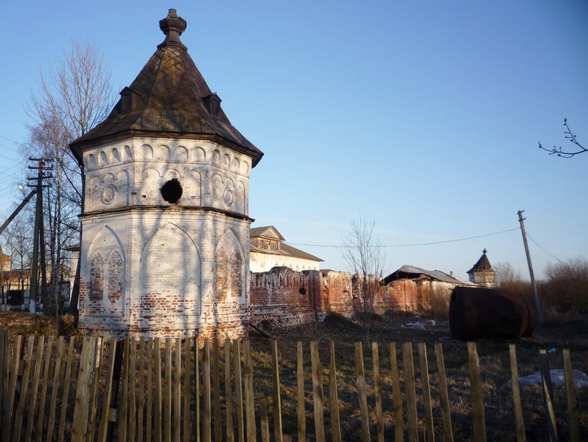 Владимирская Заоникиева пустынь, Лучниково (Вологодский район, Вологодская область). фасады