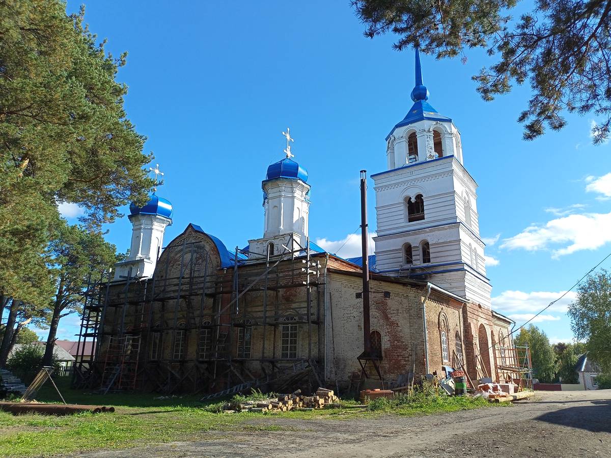 Церковь Успения Пресвятой Богородицы (каменная), Кичменгский Городок (Кичменгско-Городецкий район, Вологодская область). фасады