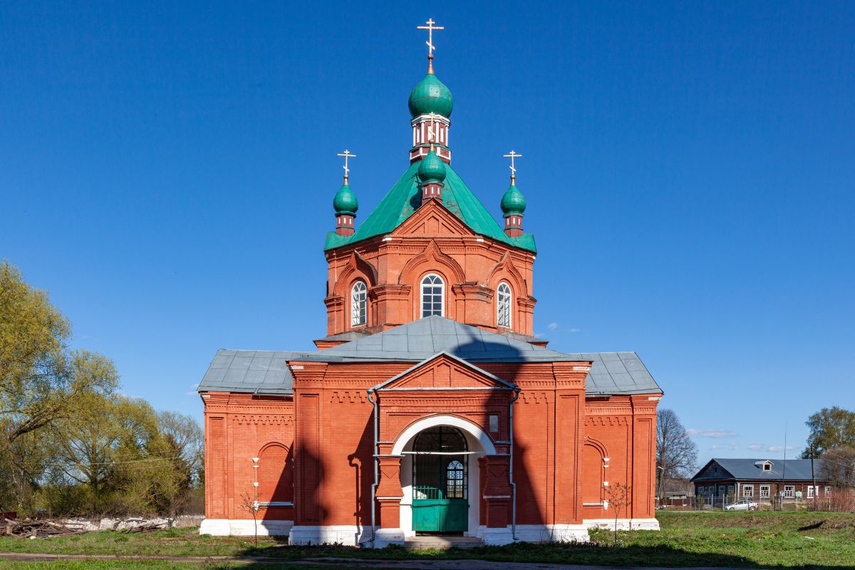 Церковь Троицы Живоначальной, Елизарово (Переславский район и г. Переславль-Залесский, Ярославская область). фасады