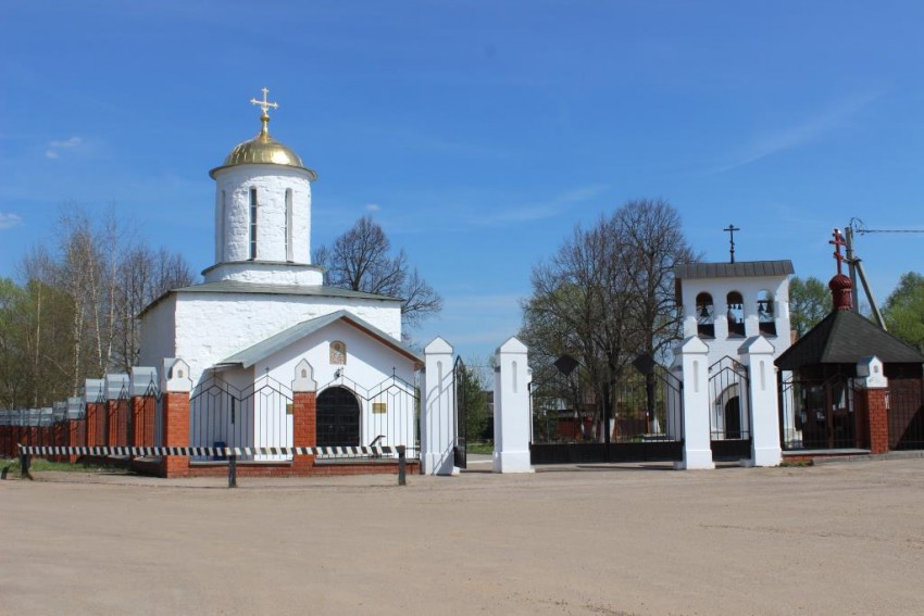 Церковь Евстафия (Сокольского), Каменское (Наро-Фоминский городской округ, Московская область). фасады