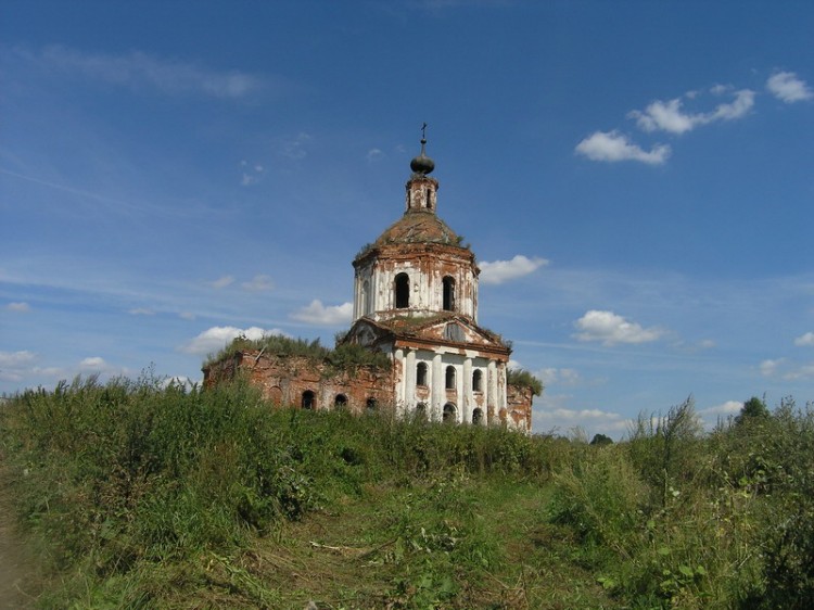 Церковь Воскресения Словущего, Гридино (Перевозский район, Нижегородская область). общий вид в ландшафте