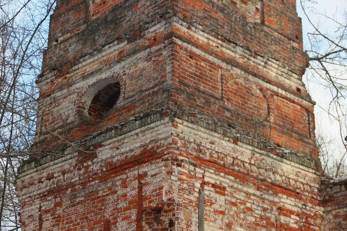 архитектурные детали. Церковь Архангела Михаила и Казанской иконы Божией Матери, Лаврентьев Холм, урочище (Борисоглебский район, Ярославская область)