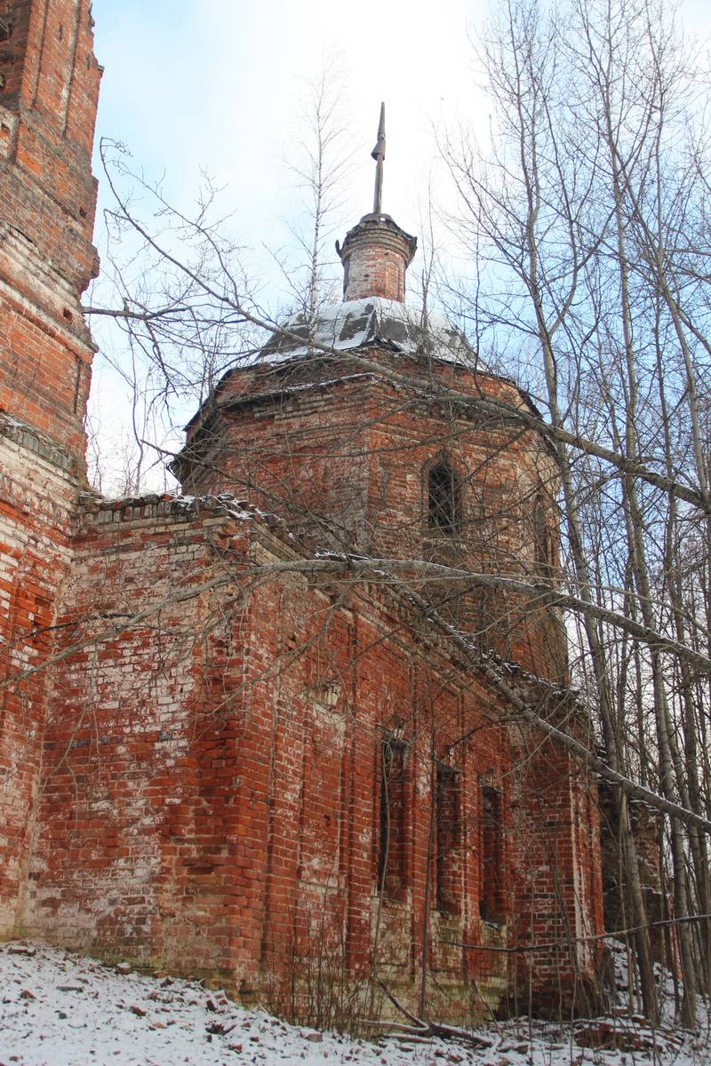 интерьер и убранство. Церковь Архангела Михаила и Казанской иконы Божией Матери, Лаврентьев Холм, урочище (Борисоглебский район, Ярославская область)