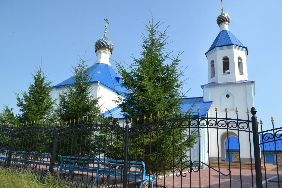 Зубова Поляна. Церковь Покрова Пресвятой Богородицы. фасады