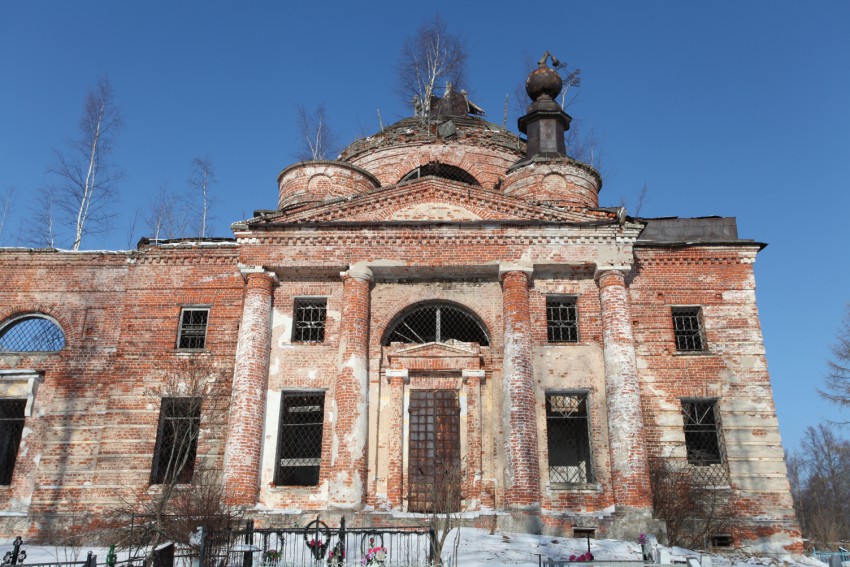 Церковь Спаса Всемилостивого, Спасс (Рыбинский район, Ярославская область). фасады